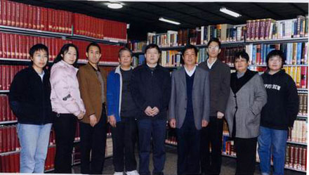 世界民族研究室全體同仁合影